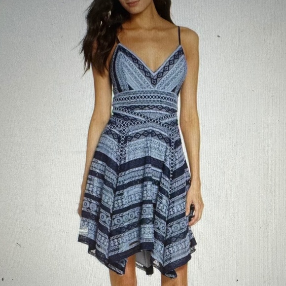 Ever New Women's Linear Fit and Flare Lace Eyelet Mini Dress Size 2 Navy - Picture 11 of 11